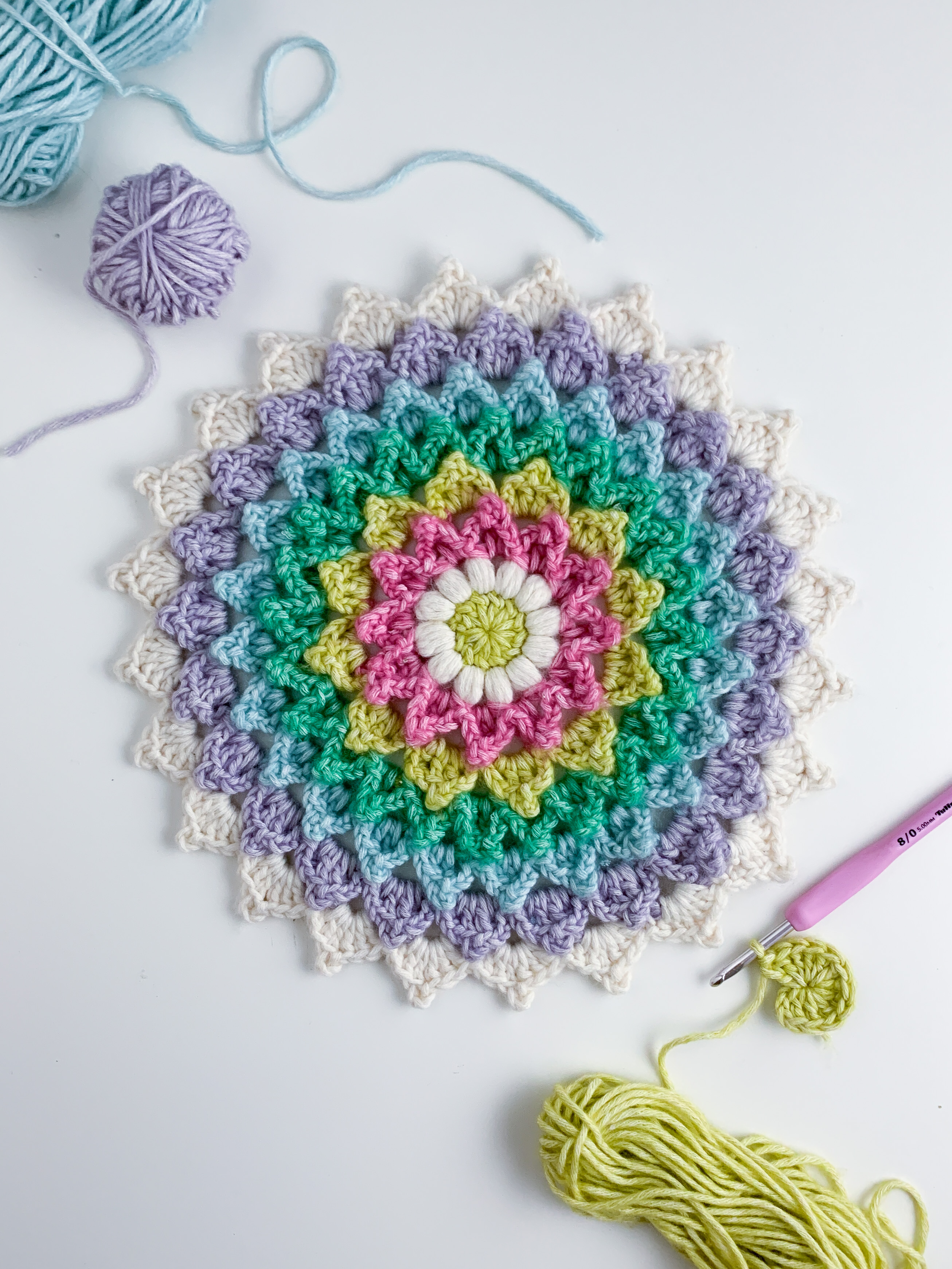 Tarsia Mandala